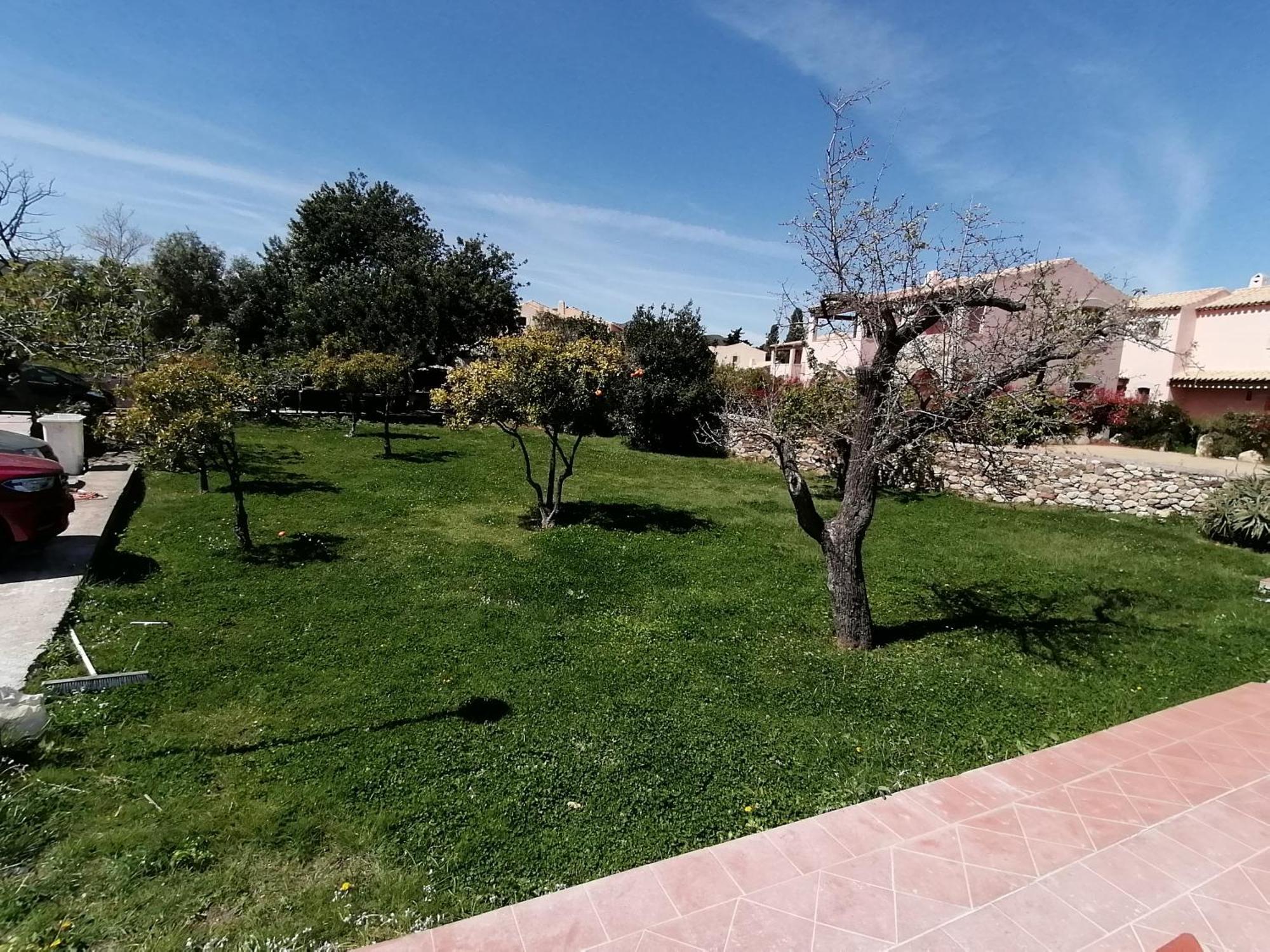 Appartamento centralissimo in San Tedoro San Teodoro  Esterno foto
